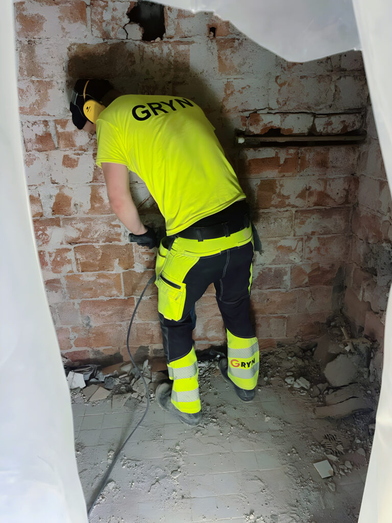 99FDA4FF-E603-47C1-A2BE-3880B99B5289